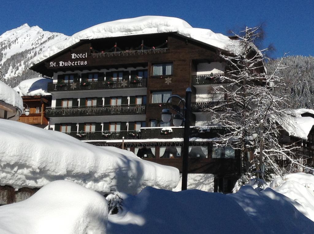 Hotel Garni St. Hubertus Madonna Exteriér fotografie